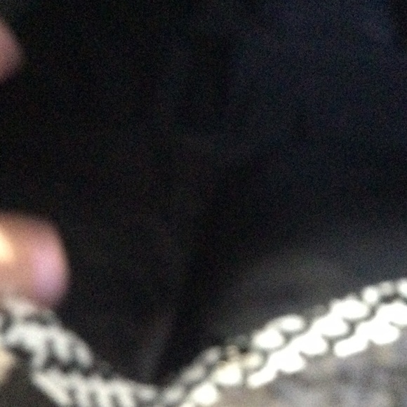 Chico’s  NWT black and white tote bag. - Picture 7 of 8